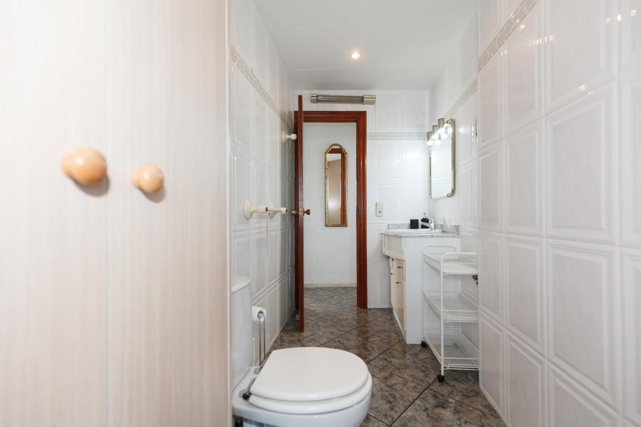 Uhc Caspel Apartments Ла-Пинеда Экстерьер фото
